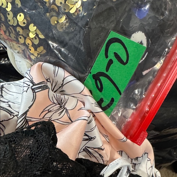 Cacique NWOT! Floral Print Top Babydoll Size 18/20 - Picture 13 of 13